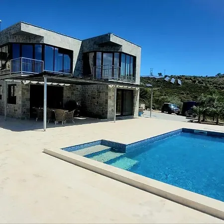 Villa A