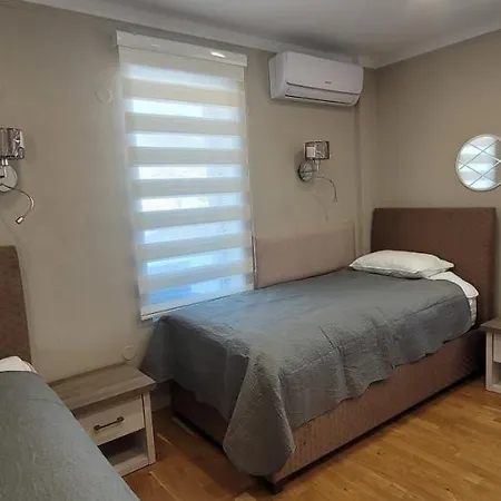 A فيلة Skála Marión