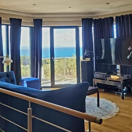 Villa A
